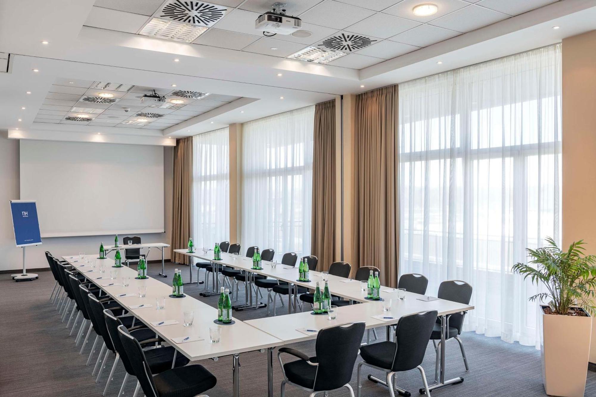 Nh Hamburg Horner Rennbahn Hotell Exteriör bild