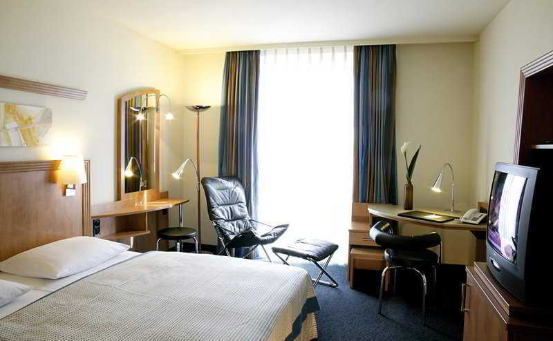 Nh Hamburg Horner Rennbahn Hotell Exteriör bild