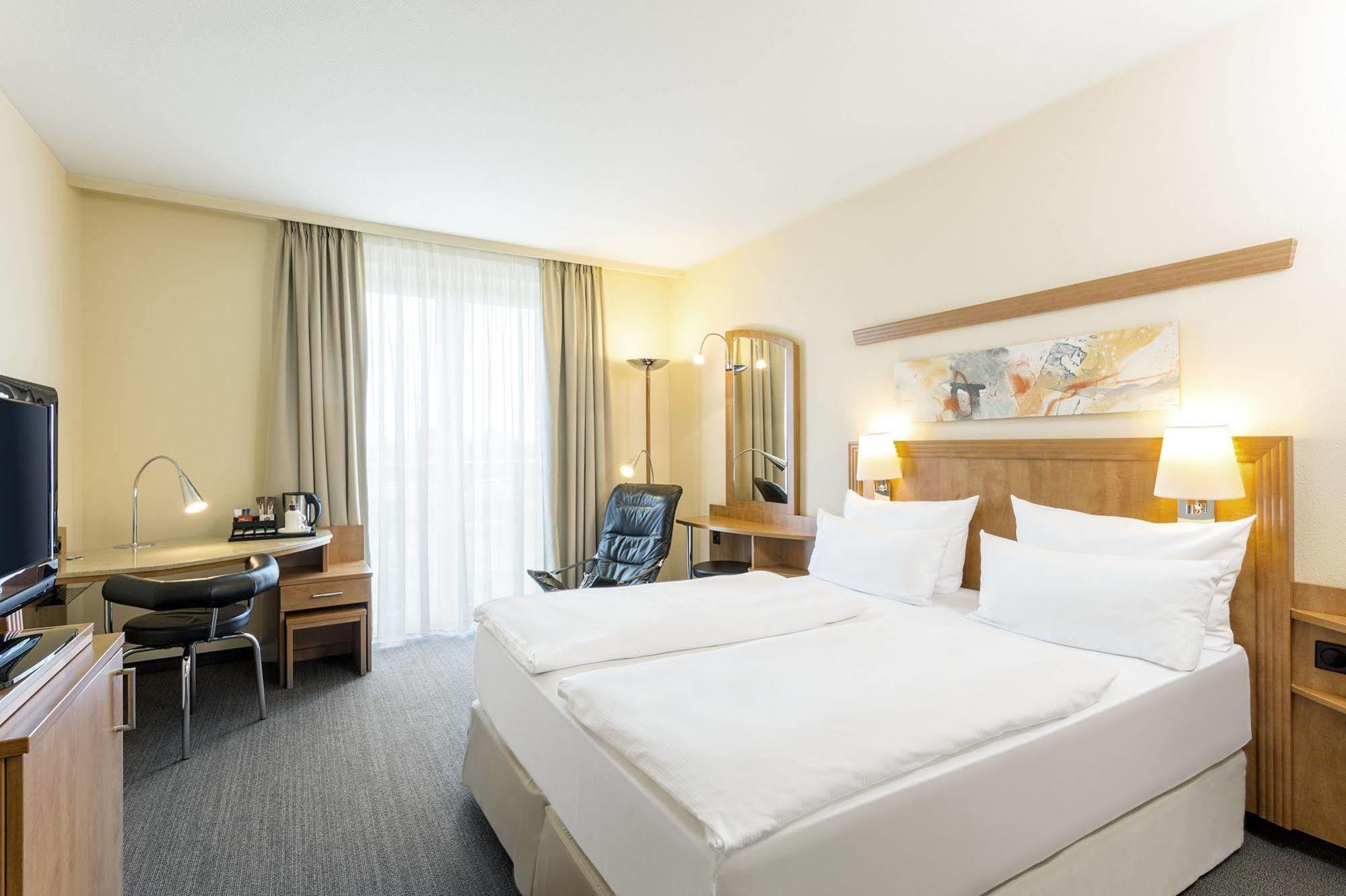 Nh Hamburg Horner Rennbahn Hotell Exteriör bild